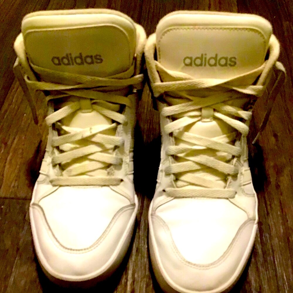 Men’s Addidas Tennis Shoes